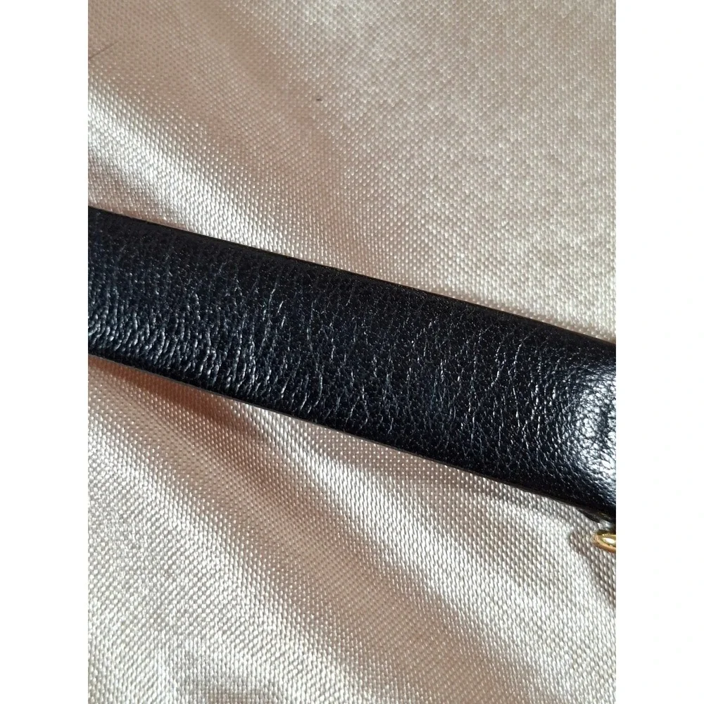Gucci 30002.L Vintage Ladies Wristwatch‎ Gold Plated Black Dial Roman Numerals